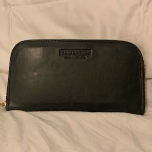 Parker Clay clutch/ wallet